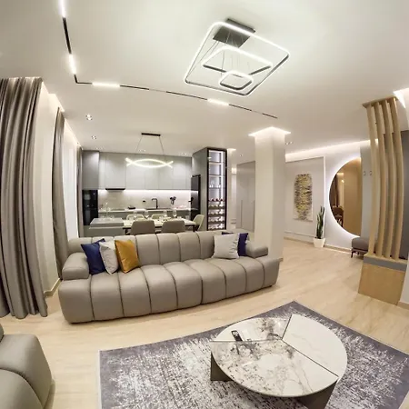 Nova Luxury Apartamento *