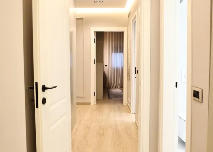 Nova Luxury 公寓 Durrës